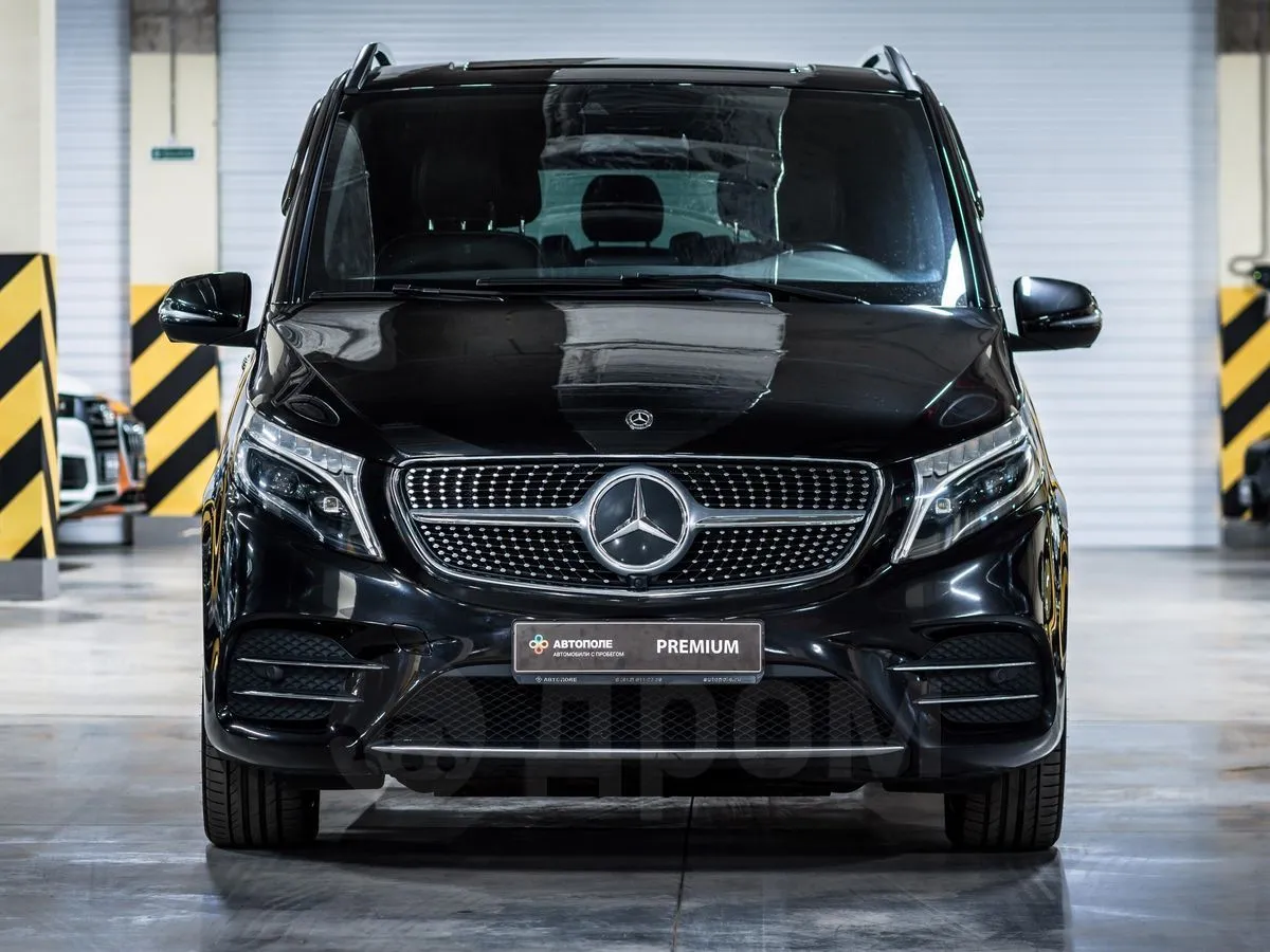 Mercedes-Benz V-Class Image 6